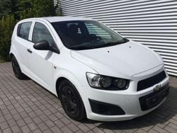 Weiß Gebraucht 2013 Chevrolet Aveo Kleinwagen | 3.850 € (Fairer Preis)