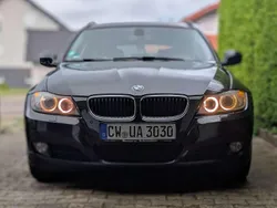 Schwarz Gebraucht 2011 BMW 320 Lifestyle Kombi | 6.200 € (Etwas zu teuer)
