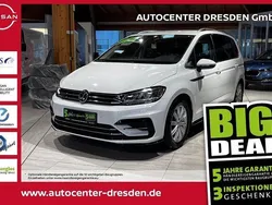 Weiß Gebraucht 2018 VW Touran Highline Van / Kleinbus | 22.980 € (Fairer Preis)