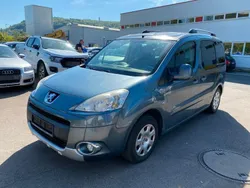 Grau Gebraucht 2012 Peugeot Partner Tepee Family Van / Kleinbus | 3.200 € (Guter Preis)