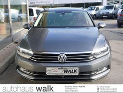 Indiumgrau metallic Gebraucht 2015 VW Passat Comfortline Kombi | 15.980 € (Fairer Preis)