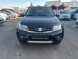 Schwarz Gebraucht 2014 Suzuki Grand Vitara Comfort SUV | 11.500 € (Etwas zu teuer)