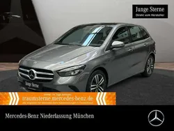 Grau Gebraucht 2021 Mercedes B250e Progressive Van / Kleinbus | 25.490 € (Guter Preis)