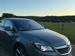 Grau Gebraucht 2016 Opel Insignia Limousine | 11.500 €