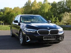 Schwarz Gebraucht 2021 BMW 520 Luxury Line Kombi | 31.900 € (Guter Preis)