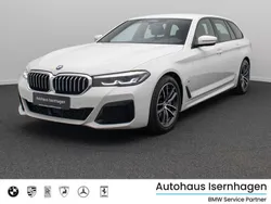 Alpinweiß uni300schwarz Gebraucht 2021 BMW 530 M Sport Limousine | 30.499 € (Superpreis)