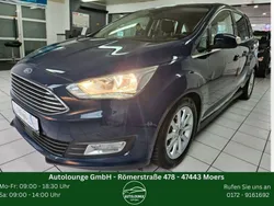 Blau Gebraucht 2017 Ford Grand C-Max Titanium Van / Kleinbus | 13.990 € (Fairer Preis)