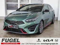 Experience green m Gebraucht 2023 Kia ProCeed Kleinwagen | 30.899 € (Fairer Preis)