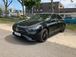 Schwarz Gebraucht 2024 Mercedes A250 Limousine | 32.990 € (Etwas zu teuer)