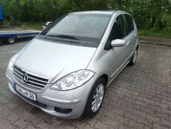 Gebraucht 2004 Mercedes A200 Avantgarde Limousine | 2.500 € (Etwas zu teuer)