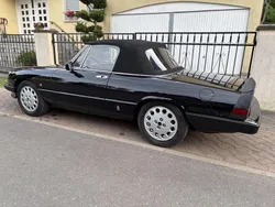 Schwarz Gebraucht 1983 Alfa Romeo Spider Cabrio | 15.800 €