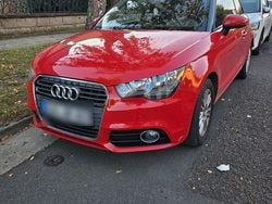 Rot Gebraucht 2011 Audi A1 Ambition Kleinwagen | 6.300 € (Guter Preis)