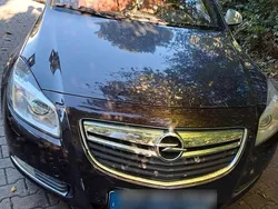 Braun Gebraucht 2012 Opel Insignia Kombi | 2.700 € (Fairer Preis)