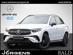 Weiss unilack polarweiss Gebraucht 2025 Mercedes GLC300e AMG SUV | 72.780 € (Fairer Preis)