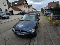 Blau Gebraucht 2002 Peugeot 106 Kleinwagen | 700 €