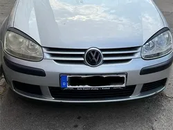 Silber Gebraucht 2006 VW Golf V Kleinwagen | 1.500 € (Fairer Preis)