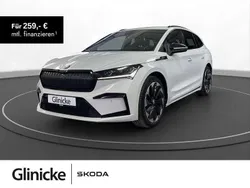 Moonweiß perleffekt Gebraucht 2022 Skoda Enyaq iV SportLine SUV | 32.880 € (Fairer Preis)