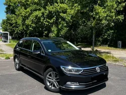 Schwarz Gebraucht 2016 VW Passat Highline Kombi | 13.500 € (Guter Preis)