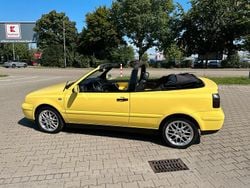 Gelb Gebraucht 2001 VW Golf Cabriolet Conceptline Cabrio | 3.900 € (Fairer Preis)