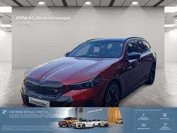 Rot Gebraucht 2024 BMW i5 Comfort Edition Limousine | 78.395 € (Fairer Preis)