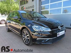 Deep black Gebraucht 2019 VW Golf VII Highline Limousine | 17.990 € (Guter Preis)