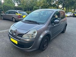 Grau Gebraucht 2009 Renault Modus Avantage Van / Kleinbus | 2.250 € (Fairer Preis)