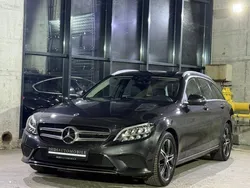 Grau Gebraucht 2020 Mercedes C180 Avantgarde Limousine | 25.900 € (Guter Preis)