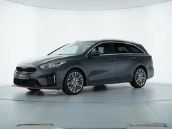 Grau Gebraucht 2020 Kia Ceed Sportswagon GT-Line Kombi | 21.889 € (Etwas zu teuer)