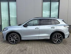 Silber Neu 2025 VW Tiguan R-line SUV | 53.937 € (Fairer Preis)