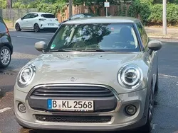 Grau Gebraucht 2019 Mini ONE Kleinwagen | 13.900 € (Fairer Preis)