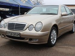 Beige Gebraucht 2002 Mercedes E320 Elegance Limousine | 3.999 € (Superpreis)