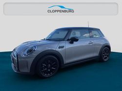 Grau Gebraucht 2022 Mini Cooper Classic Kleinwagen | 26.900 € (Teuer)