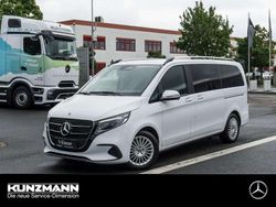 Weiss bergkristallweiß metalli Gebraucht 2025 Mercedes V250 Style Van / Kleinbus | 69.790 € (Guter Preis)