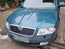 Grün Gebraucht 2005 Skoda Octavia Kombi | 985 € (Superpreis)