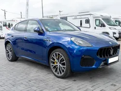 Blau Gebraucht 2023 Maserati Grecale SUV | 72.750 € (Etwas zu teuer)