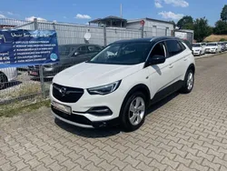 Weiß Gebraucht 2018 Opel Grandland X Innovation SUV | 13.290 € (Fairer Preis)