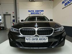 Saphirschwarz Gebraucht 2022 BMW 320 Kombi | 21.900 € (Etwas zu teuer)