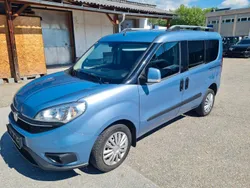 Blau Gebraucht 2016 Fiat Doblò Trekking Van / Kleinbus | 4.900 € (Fairer Preis)