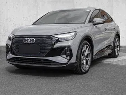 Grau Gebraucht 2023 Audi Q4 e-tron SUV | 31.449 € (Fairer Preis)