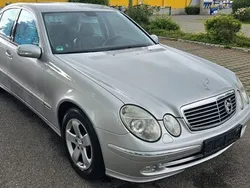 Silber Gebraucht 2004 Mercedes E200 Avantgarde Limousine | 5.700 € (Guter Preis)