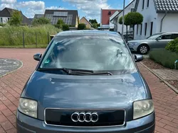 Grau Gebraucht 2002 Audi A2 Kleinwagen | 1.690 € (Superpreis)