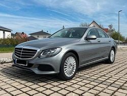 Grau Gebraucht 2014 Mercedes C180 Exclusive Limousine | 15.990 € (Fairer Preis)