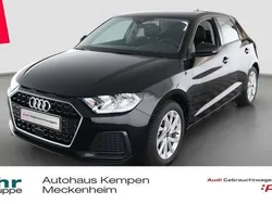 Mythosschwarz metallic Gebraucht 2024 Audi A1 Sportback Advanced Plus Kleinwagen | 21.490 € (Superpreis)