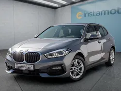 Grau Gebraucht 2023 BMW 118 Kleinwagen | 24.549 € (Guter Preis)