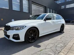 Weiß Gebraucht 2021 BMW 320 M Sport Kombi | 23.900 € (Guter Preis)