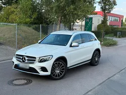 Weiß Gebraucht 2017 Mercedes GLC250 AMG SUV | 21.500 €