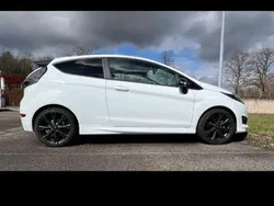Weiß Gebraucht 2014 Ford Fiesta Sport Kleinwagen | 5.100 € (Guter Preis)