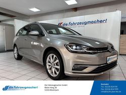 Tungsten silver metallic Gebraucht 2017 VW Golf VII Comfortline Kombi | 11.388 € (Fairer Preis)