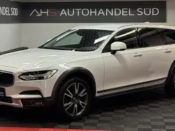 Crystal white / metallic Gebraucht 2018 Volvo V90 CC Kombi | 25.999 € (Superpreis)