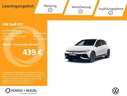 Weiß (pure white uni / schwarz uni) Neu 2025 VW Golf VIII Comfortline Limousine | 59.566 €